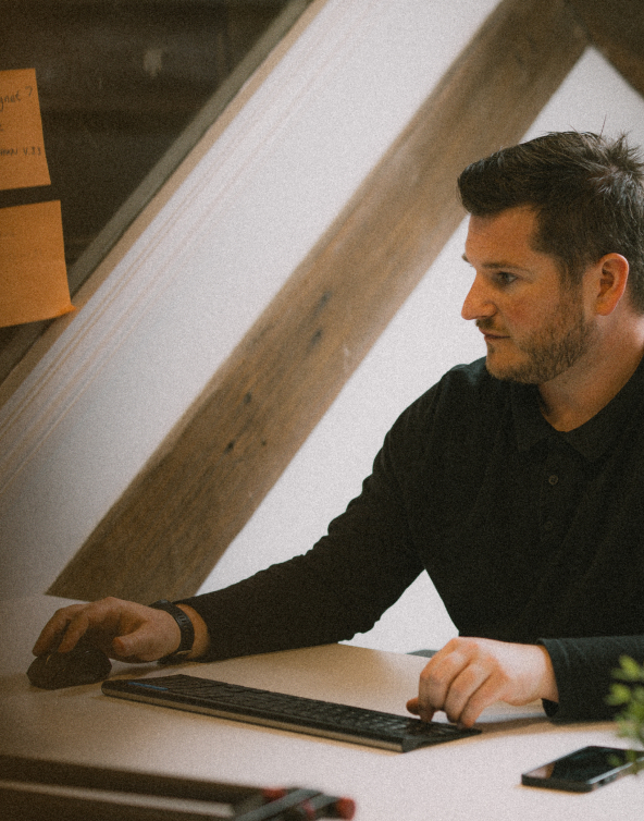 Friendly digital experts